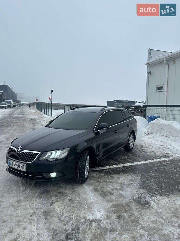 Универсал Skoda Superb 2013 в Софиевской Борщаговке