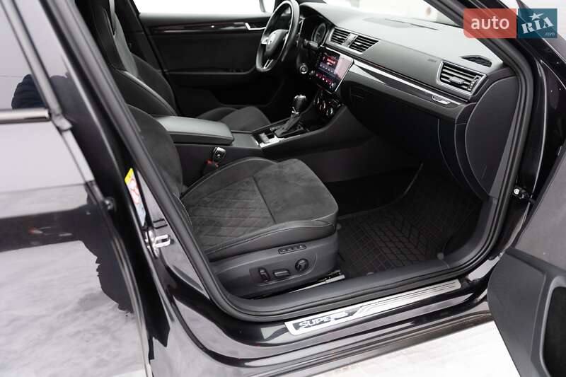 Универсал Skoda Superb 2019 в Самборе