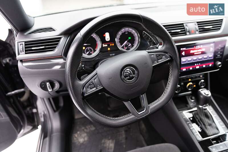 Универсал Skoda Superb 2019 в Самборе