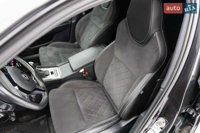 Универсал Skoda Superb 2019 в Самборе