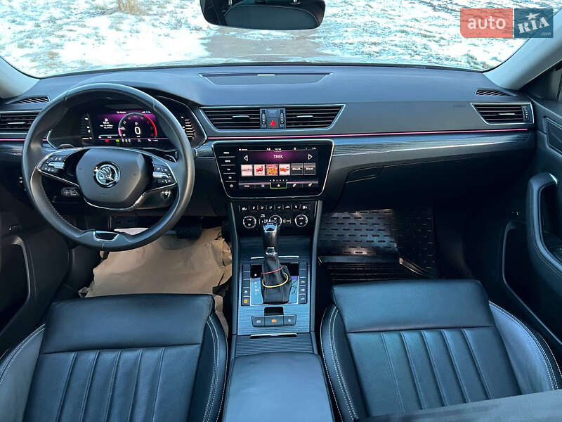 Лифтбек Skoda Superb 2022 в Ровно