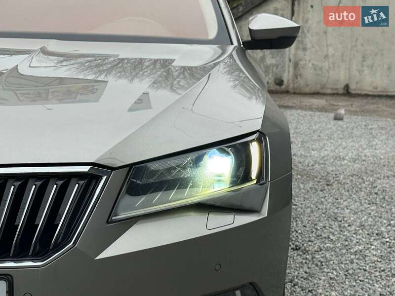 Универсал Skoda Superb 2017 в Днепре