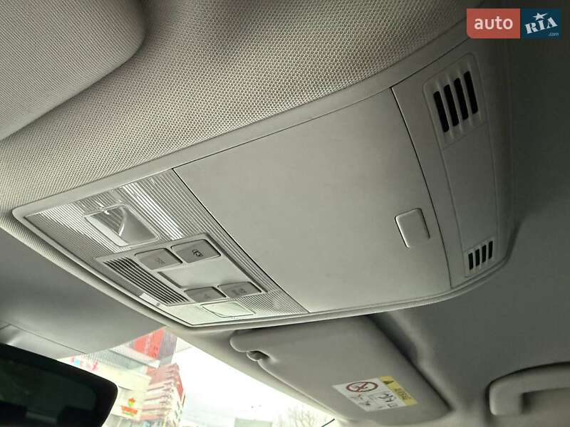 Универсал Skoda Superb 2017 в Днепре