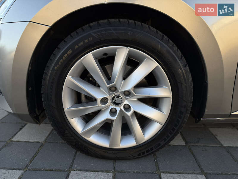 Лифтбек Skoda Superb 2021 в Львове фото 23 Лифтбек Skoda Superb 2021 в Львове