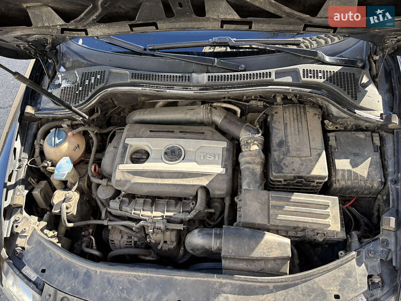 Лифтбек Skoda Superb 2012 в Днепре