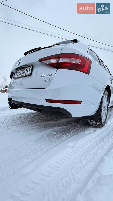 Универсал Skoda Superb 2017 в Ковеле