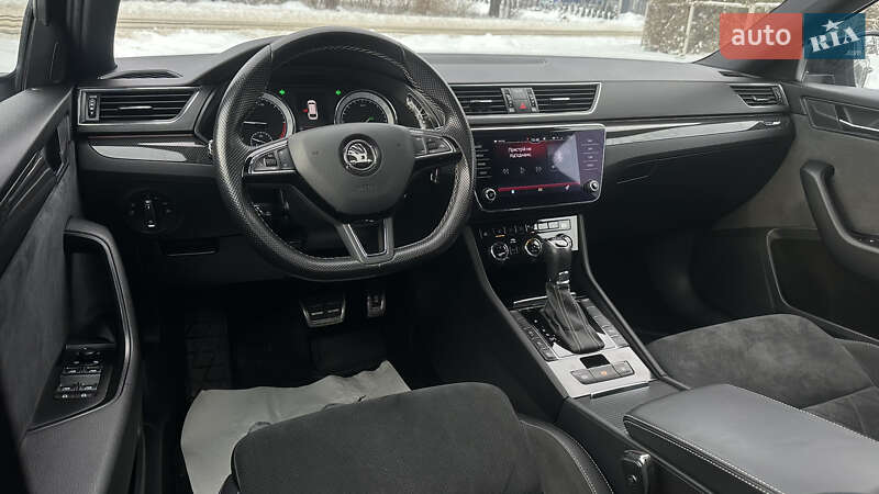 Универсал Skoda Superb 2019 в Самборе