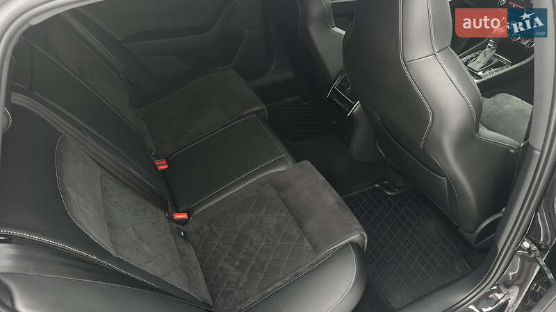 Универсал Skoda Superb 2019 в Самборе