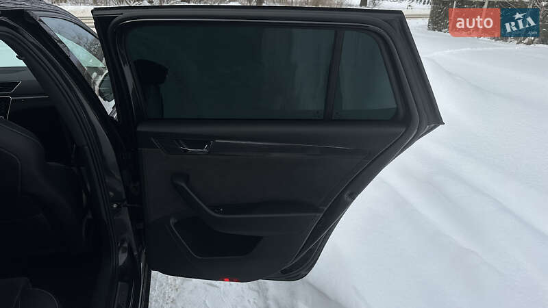 Универсал Skoda Superb 2019 в Самборе