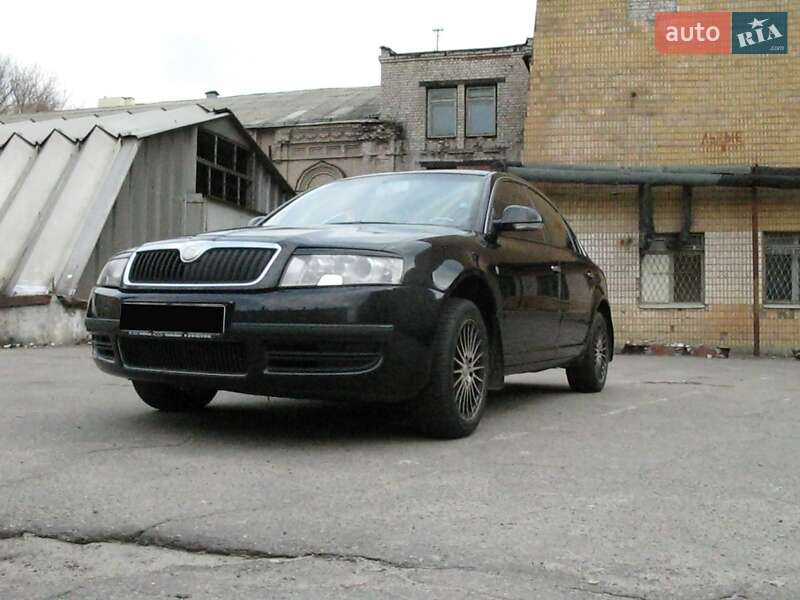 Skoda Superb 2006