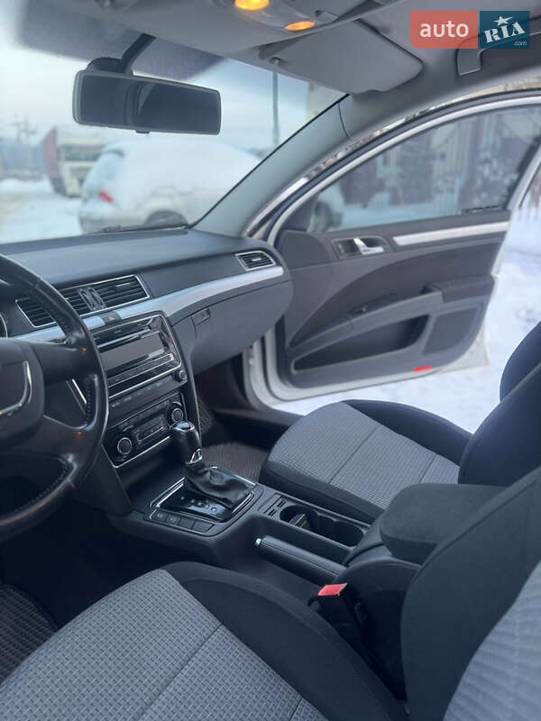 Лифтбек Skoda Superb 2013 в Харькове