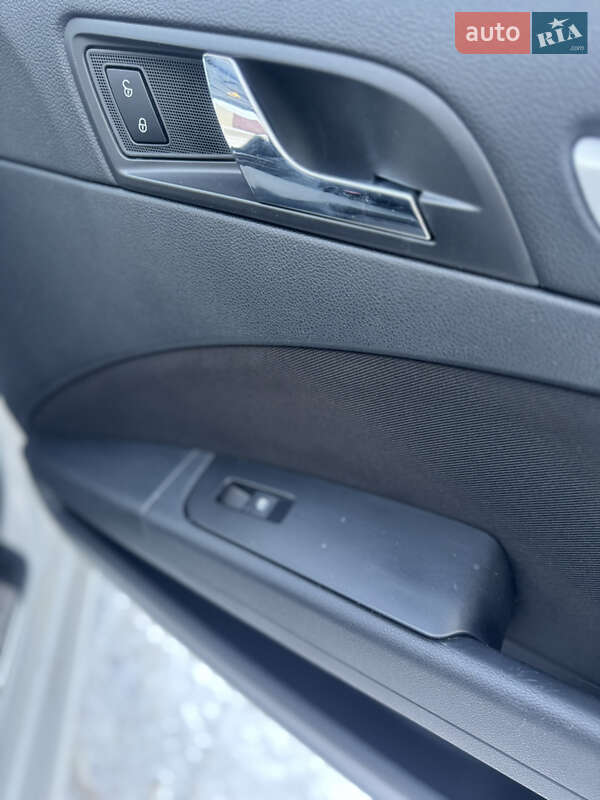 Лифтбек Skoda Superb 2013 в Харькове
