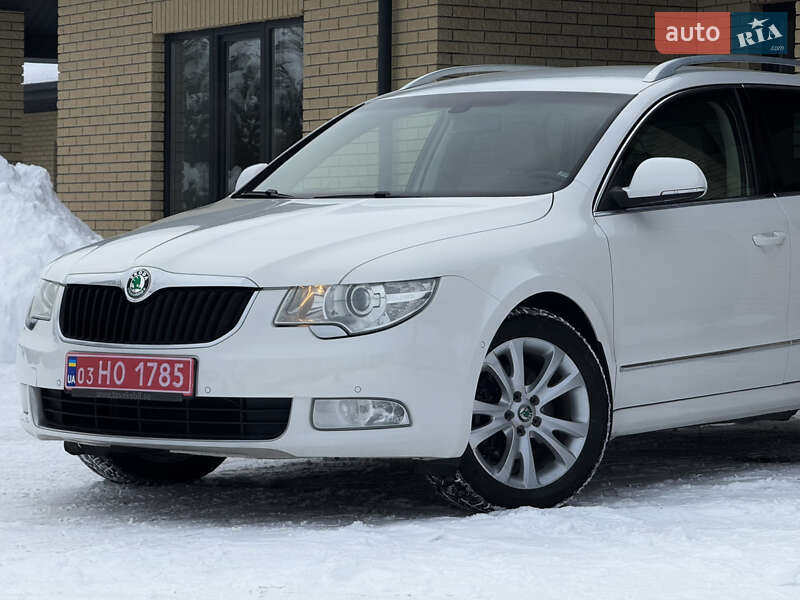 Универсал Skoda Superb 2012 в Радивилове