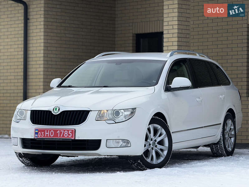 Универсал Skoda Superb 2012 в Радивилове