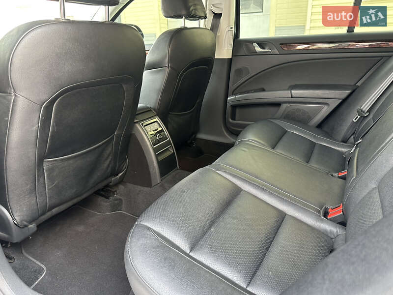 Лифтбек Skoda Superb 2011 в Харькове