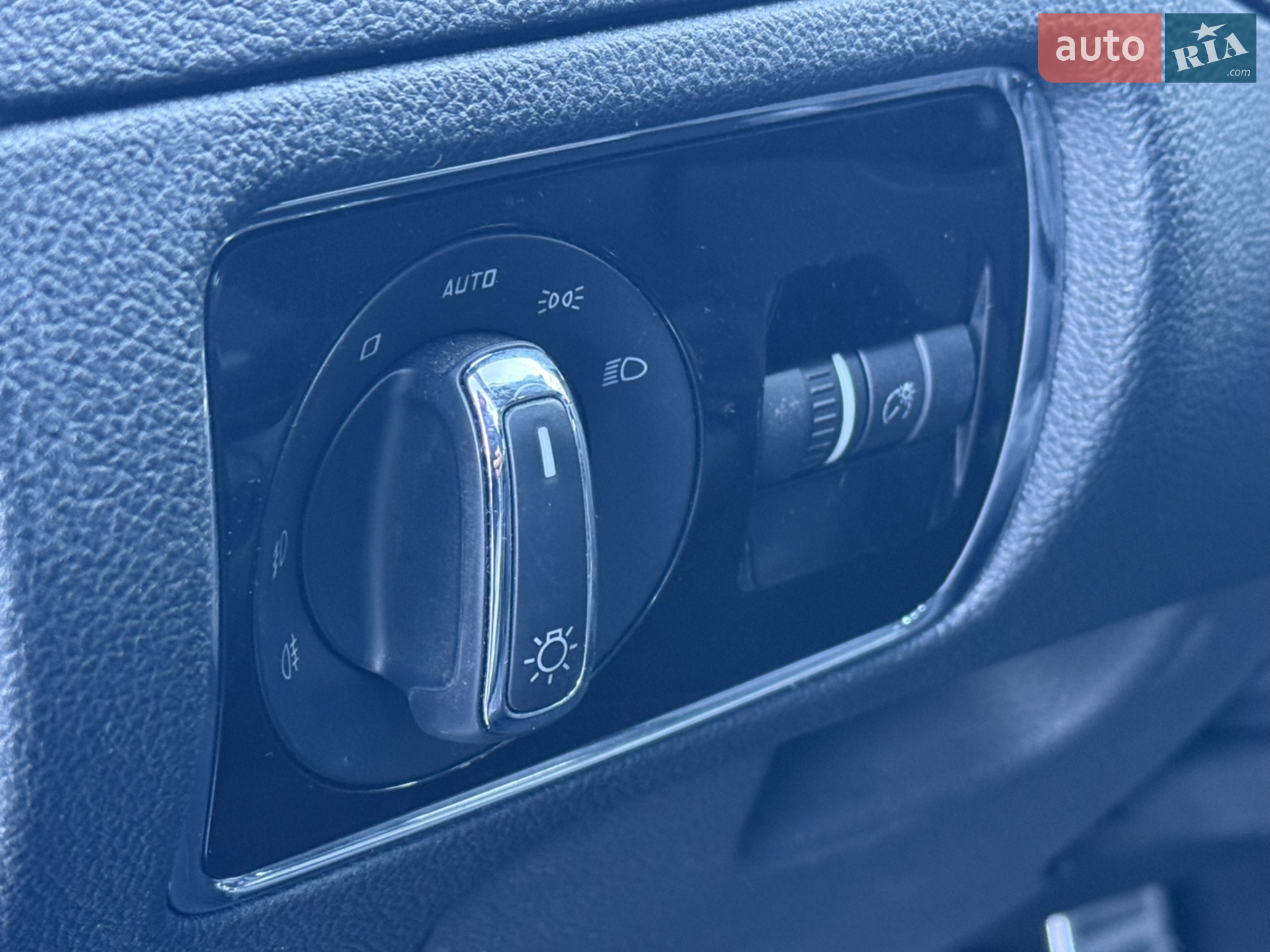 2015 Skoda Superb - мініатюра 39