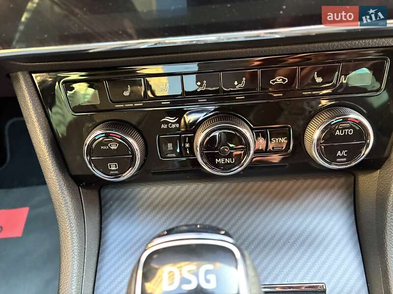 Универсал Skoda Superb 2021 в Киеве