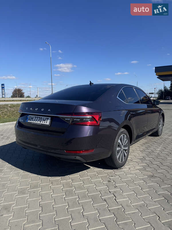 Лифтбек Skoda Superb 2019 в Коростышеве