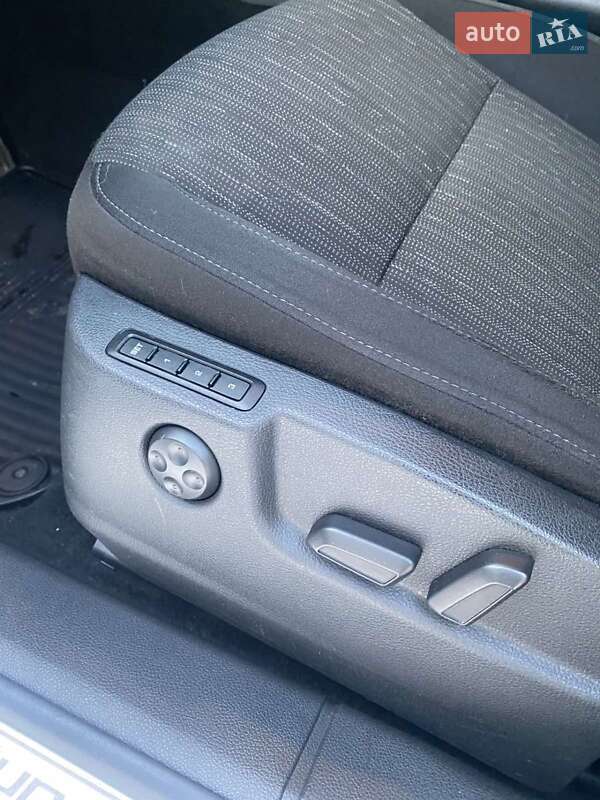 Лифтбек Skoda Superb 2014 в Прилуках