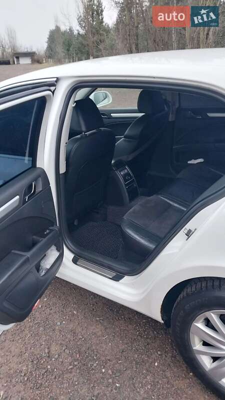 Лифтбек Skoda Superb 2011 в Заречном