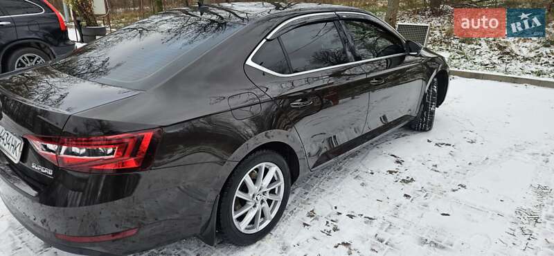 Лифтбек Skoda Superb 2018 в Виннице