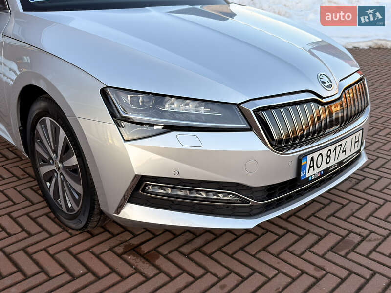 Универсал Skoda Superb 2020 в Мукачево