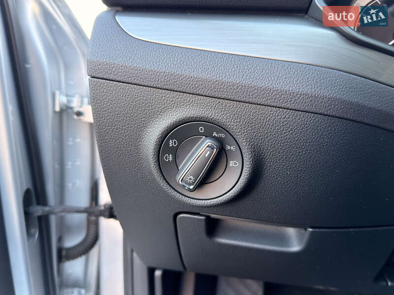 Универсал Skoda Superb 2020 в Мукачево