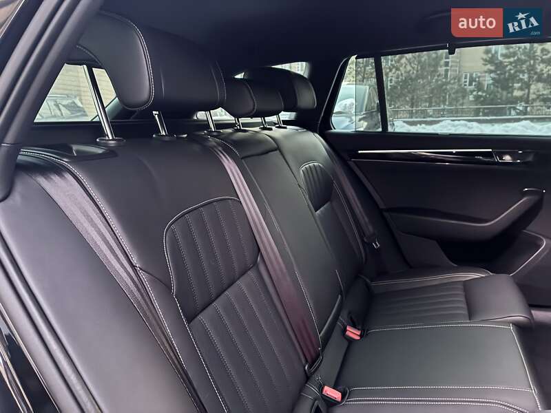Универсал Skoda Superb 2021 в Киеве