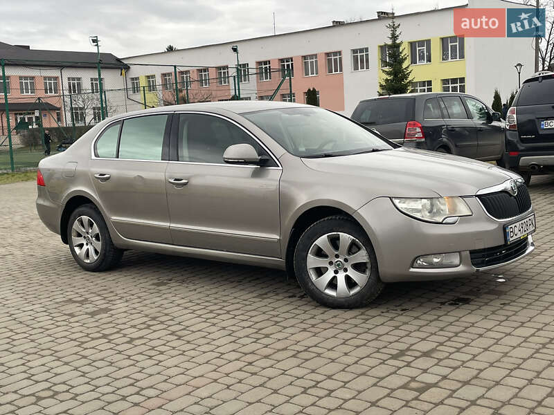 Лифтбек Skoda Superb 2010 в Самборе фото 18 Лифтбек Skoda Superb 2010 в Самборе