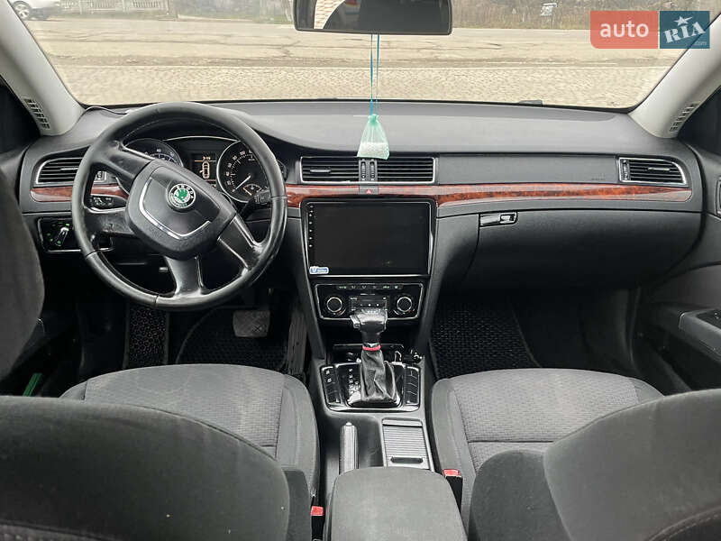 Лифтбек Skoda Superb 2010 в Самборе фото 44 Лифтбек Skoda Superb 2010 в Самборе