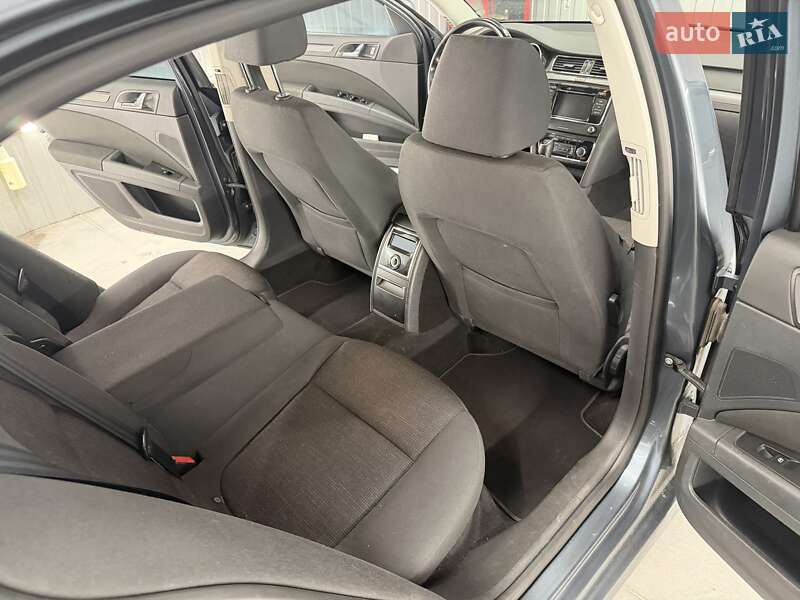 Лифтбек Skoda Superb 2014 в Киеве фото 16 Лифтбек Skoda Superb 2014 в Киеве