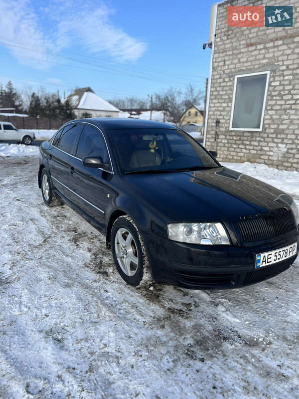 Лифтбек Skoda Superb 2005 в Лимане