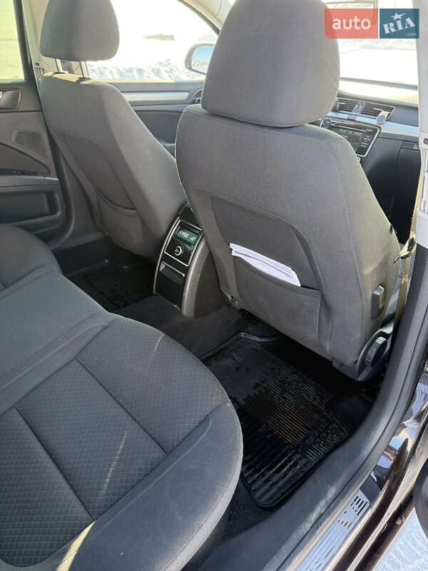 Лифтбек Skoda Superb 2013 в Ровно фото 18 Лифтбек Skoda Superb 2013 в Ровно