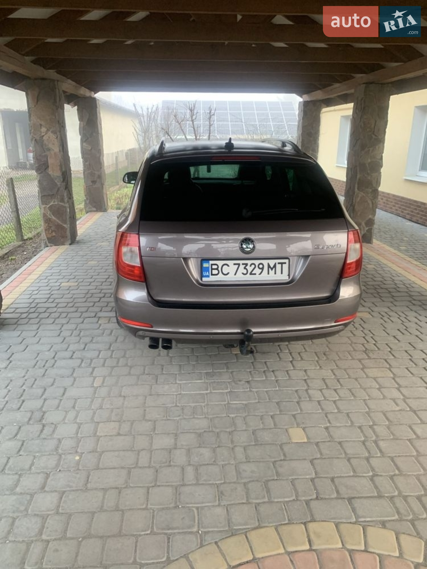 2011 Skoda Superb - мініатюра 3