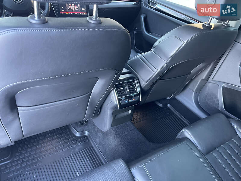 Универсал Skoda Superb 2017 в Дубно фото 22 Универсал Skoda Superb 2017 в Дубно