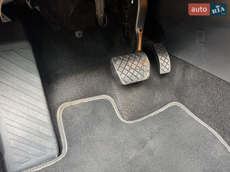 Лифтбек Skoda Superb 2020 в Надворной