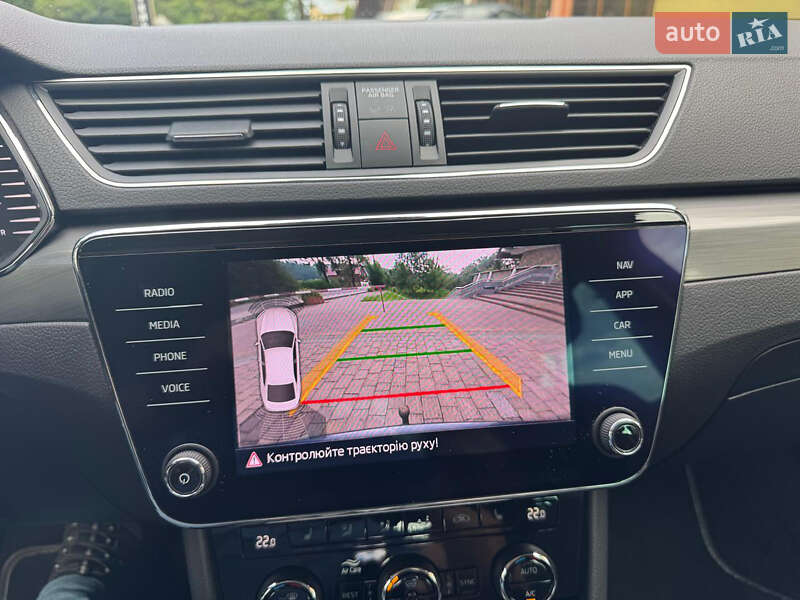 Лифтбек Skoda Superb 2020 в Надворной