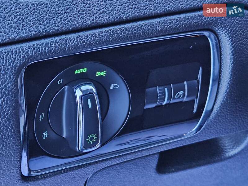 Лифтбек Skoda Superb 2008 в Дрогобыче