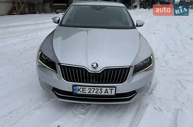 Ліфтбек Skoda Superb 2016 в Дніпрі
