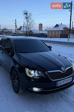 Лифтбек Skoda Superb 2013 в Богодухове