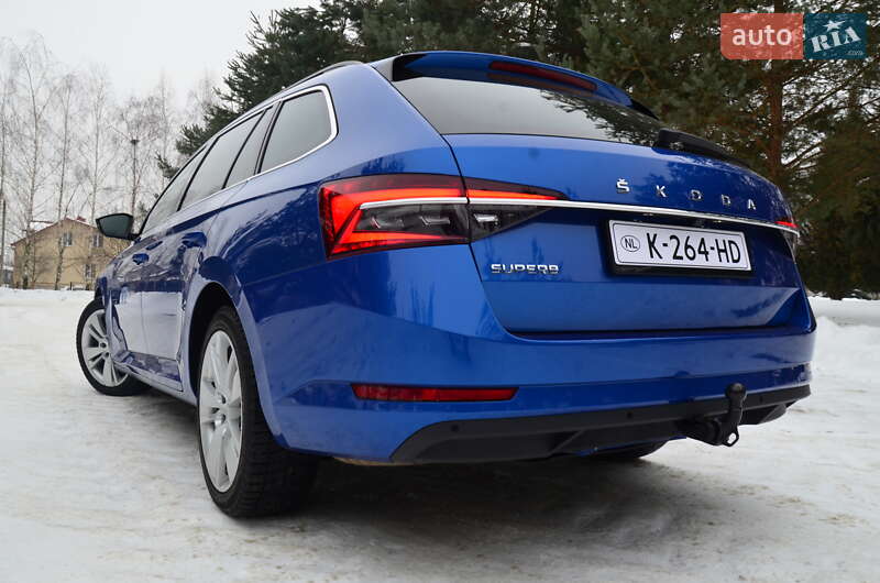 Универсал Skoda Superb 2022 в Дрогобыче