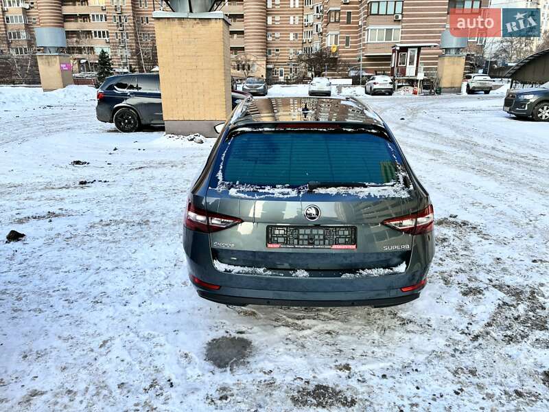 Универсал Skoda Superb 2019 в Киеве фото 22 Универсал Skoda Superb 2019 в Киеве