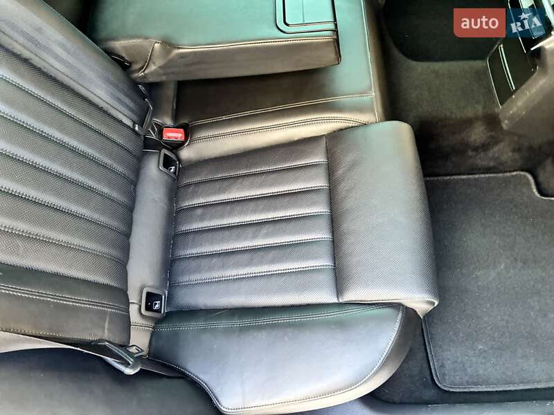 Универсал Skoda Superb 2019 в Киеве фото 35 Универсал Skoda Superb 2019 в Киеве