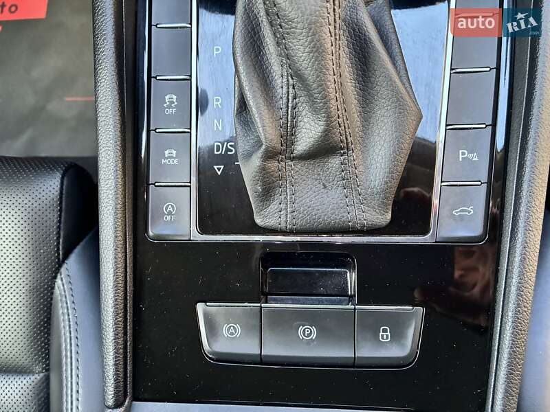 Универсал Skoda Superb 2019 в Киеве фото 54 Универсал Skoda Superb 2019 в Киеве