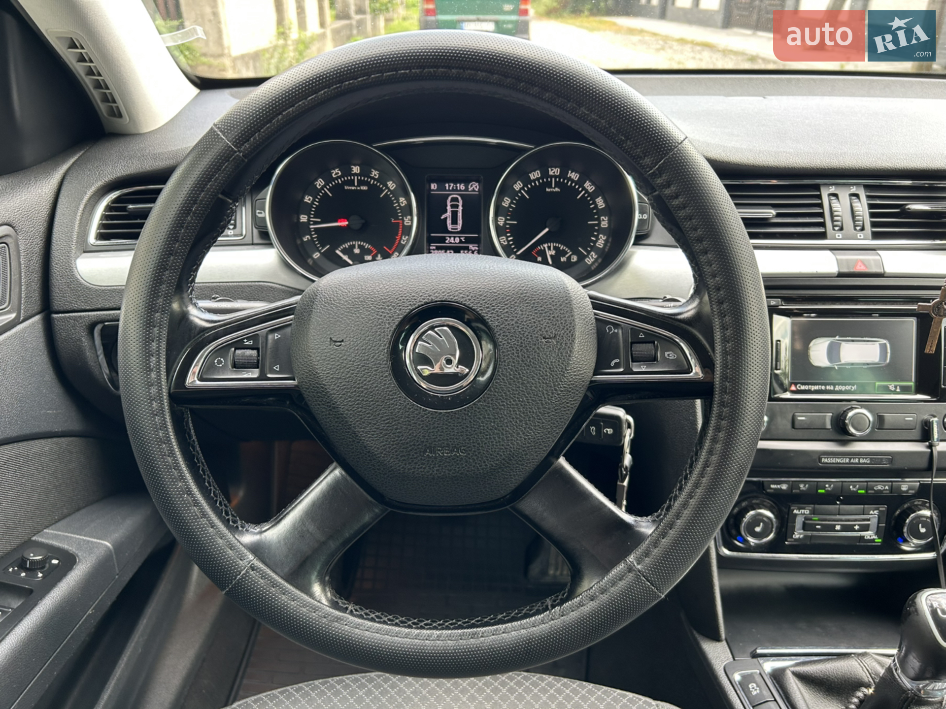 2013 Skoda Superb - мініатюра 10