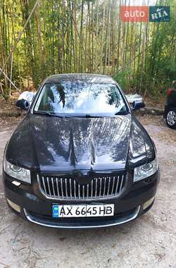 Лифтбек Skoda Superb 2012 в Черновцах
