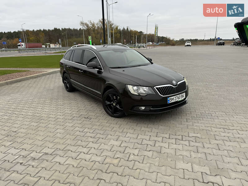 Универсал Skoda Superb 2014 в Киеве