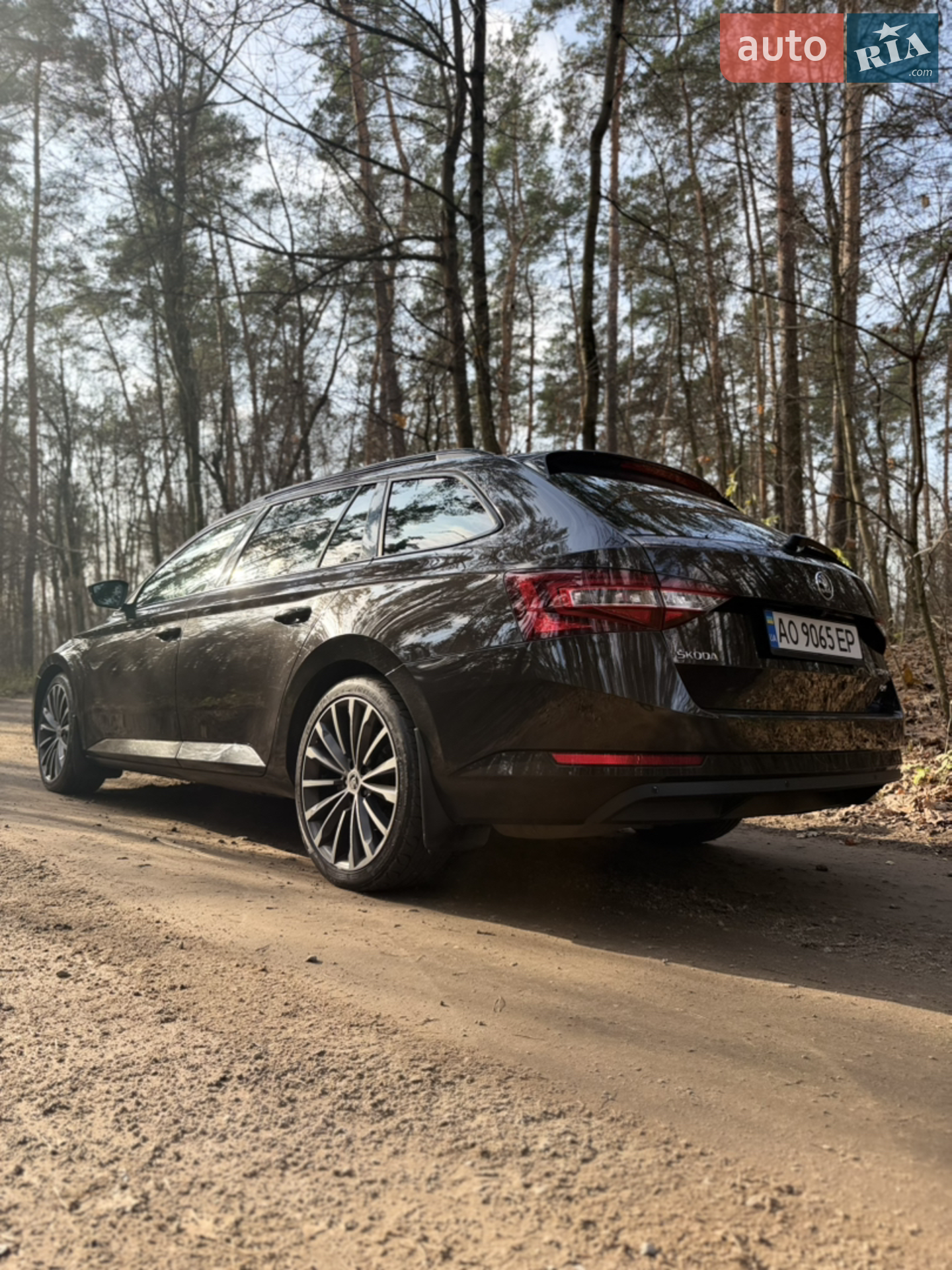 2015 Skoda Superb - мініатюра 8