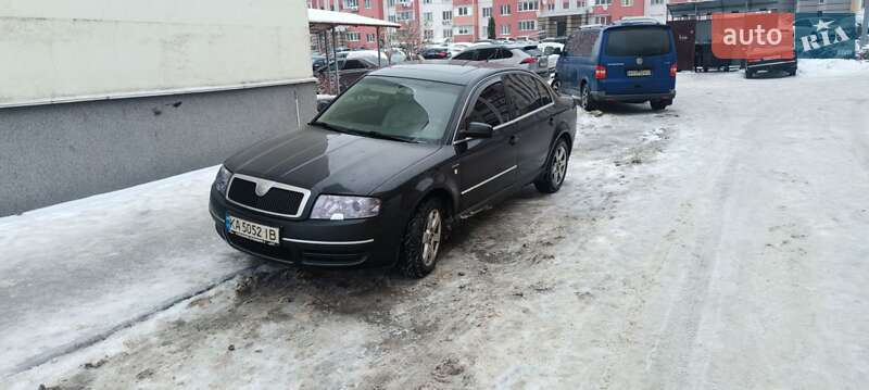 Лифтбек Skoda Superb 2006 в Боярке