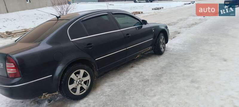 Лифтбек Skoda Superb 2006 в Боярке